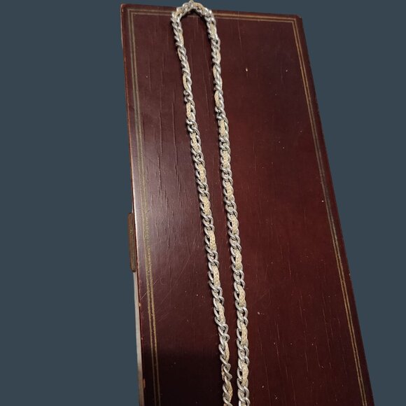 Handcrafted Philippines Gold & Silver Beaded Chain Purse - Picture 8 of 13